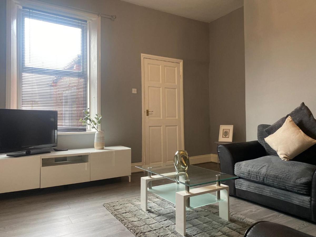 Alexander Apartments Gateshead 2 ภายนอก รูปภาพ