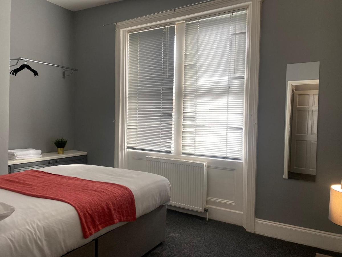 Alexander Apartments Gateshead 2 ภายนอก รูปภาพ