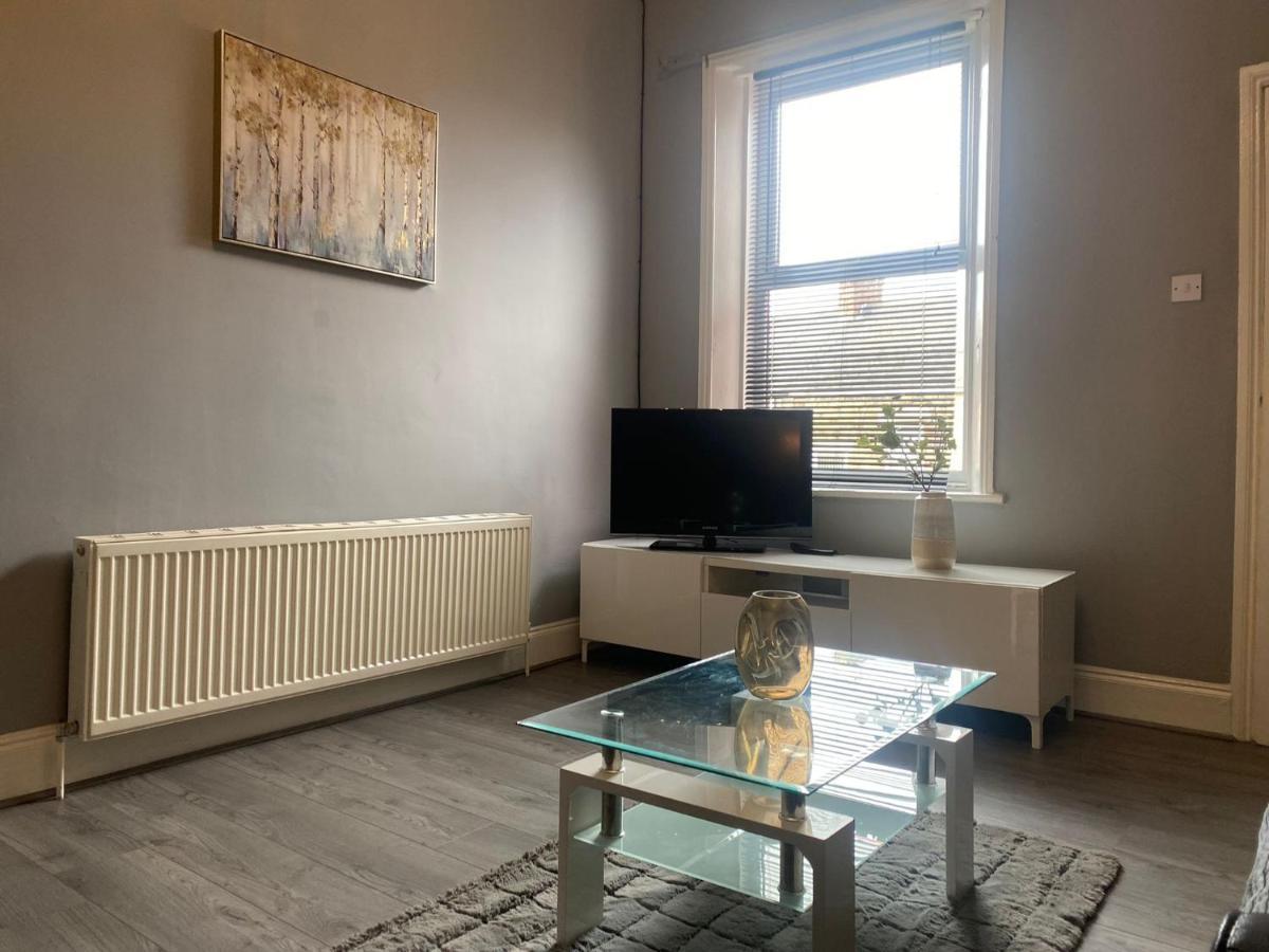 Alexander Apartments Gateshead 2 ภายนอก รูปภาพ